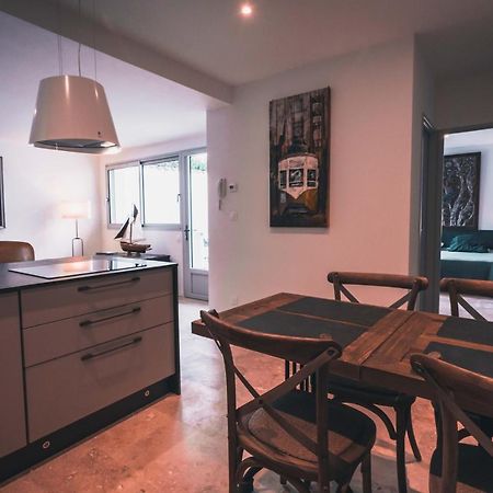 Appartement avec cour privée Centre ville Classé 4 étoiles La Rochelle  Exterior foto