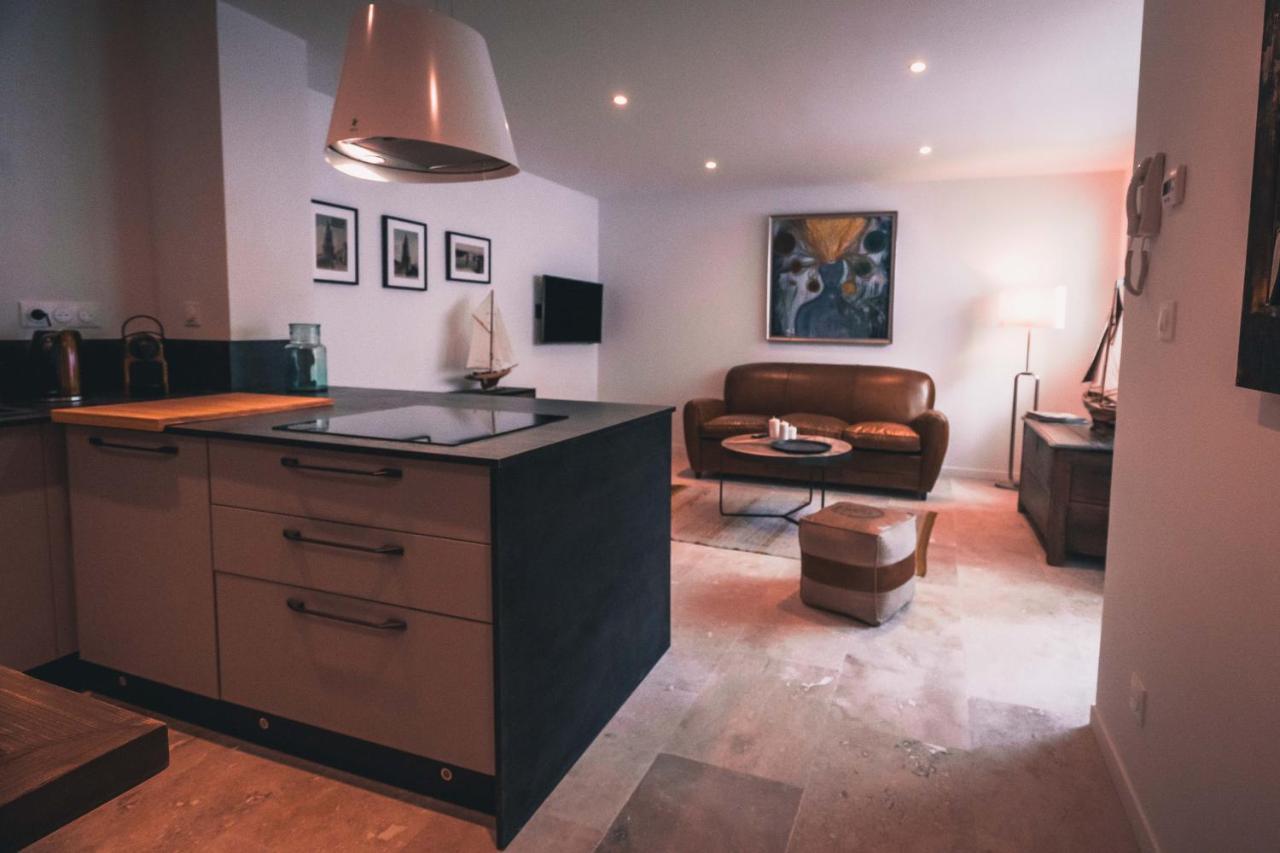 Appartement avec cour privée Centre ville Classé 4 étoiles La Rochelle  Exterior foto
